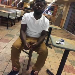 Meet your Posher, Kenneth